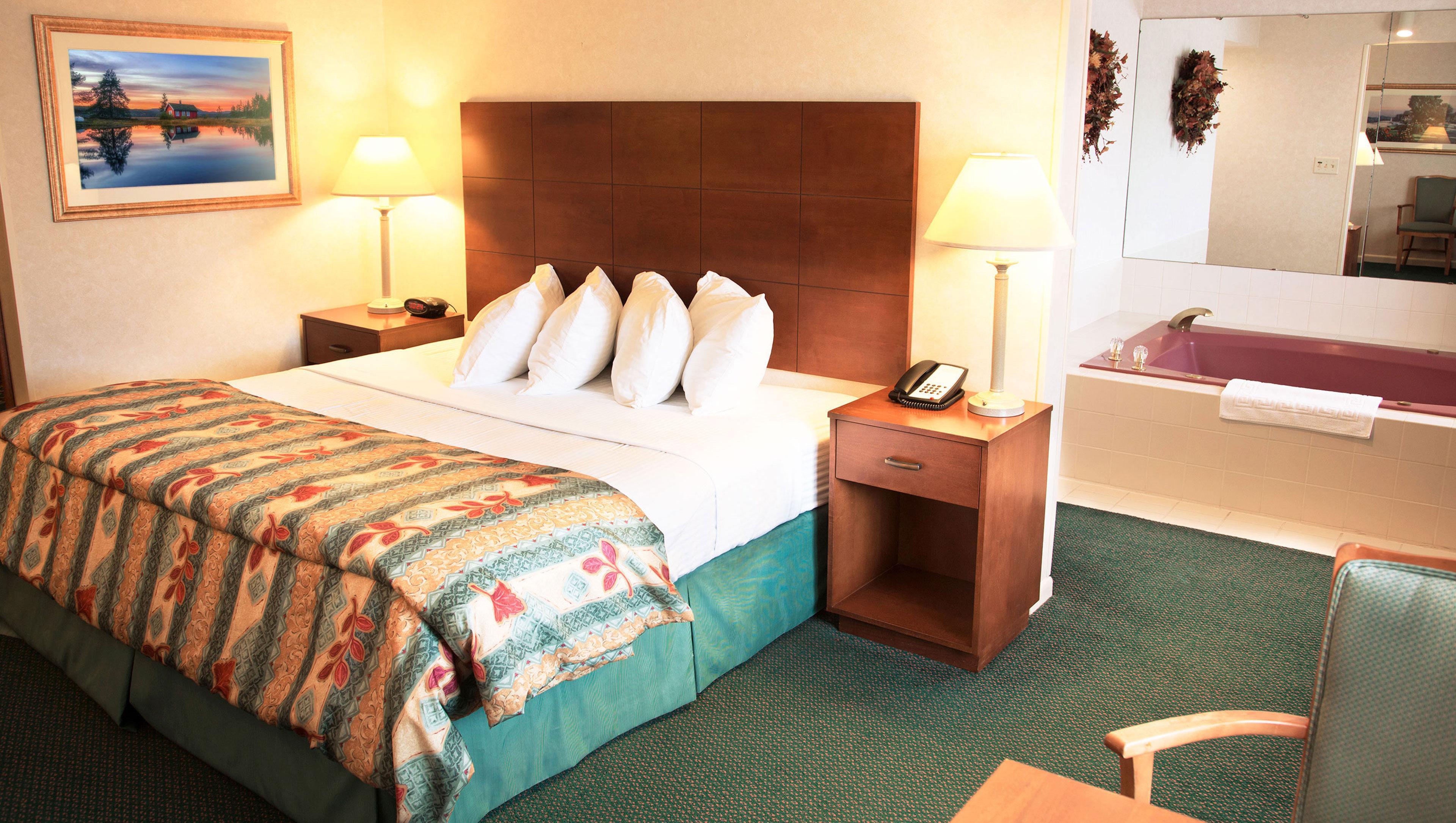 Inn Magnuson Grand Pioneer And