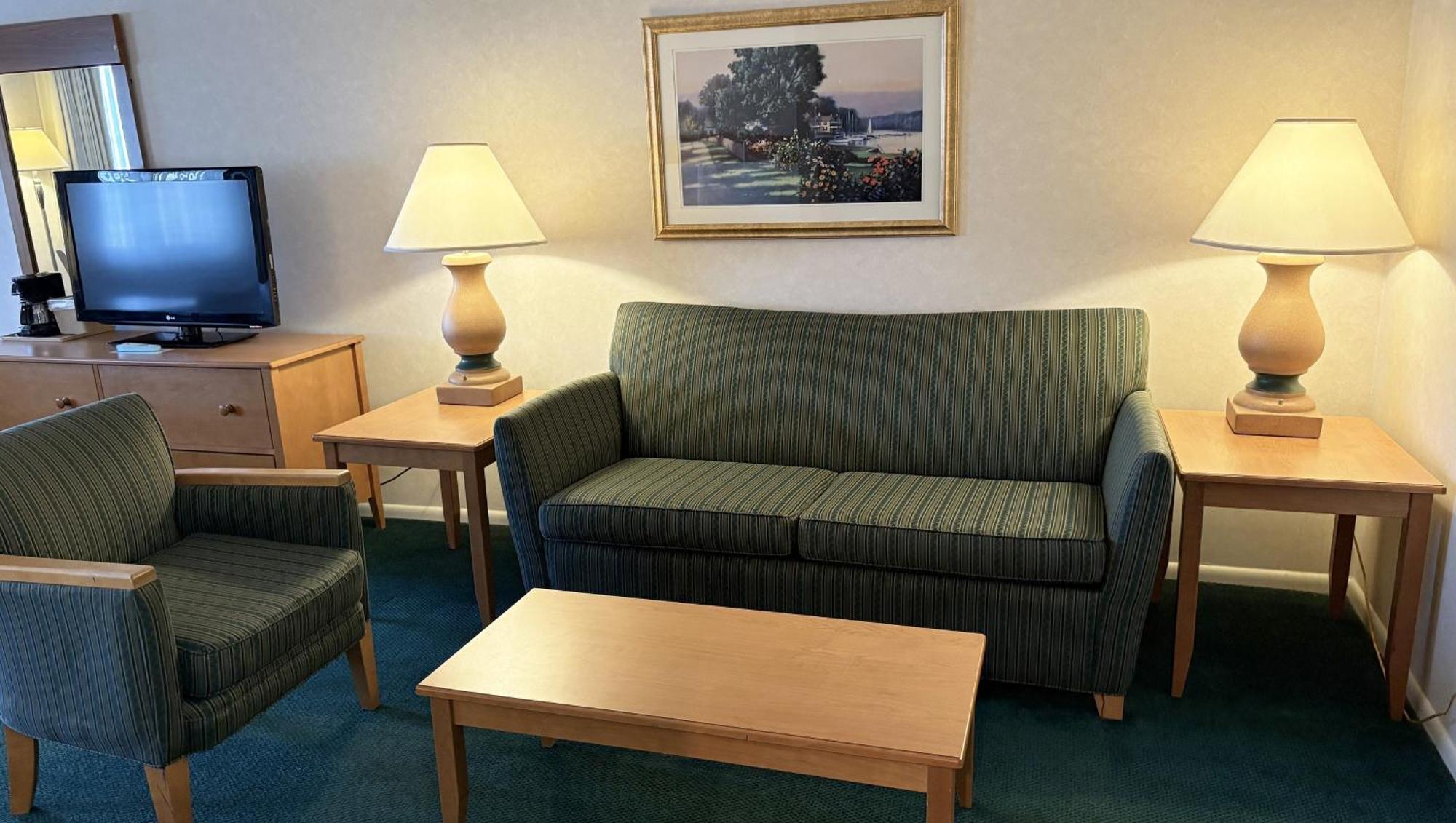 Magnuson Grand Pioneer And Inn Escanaba