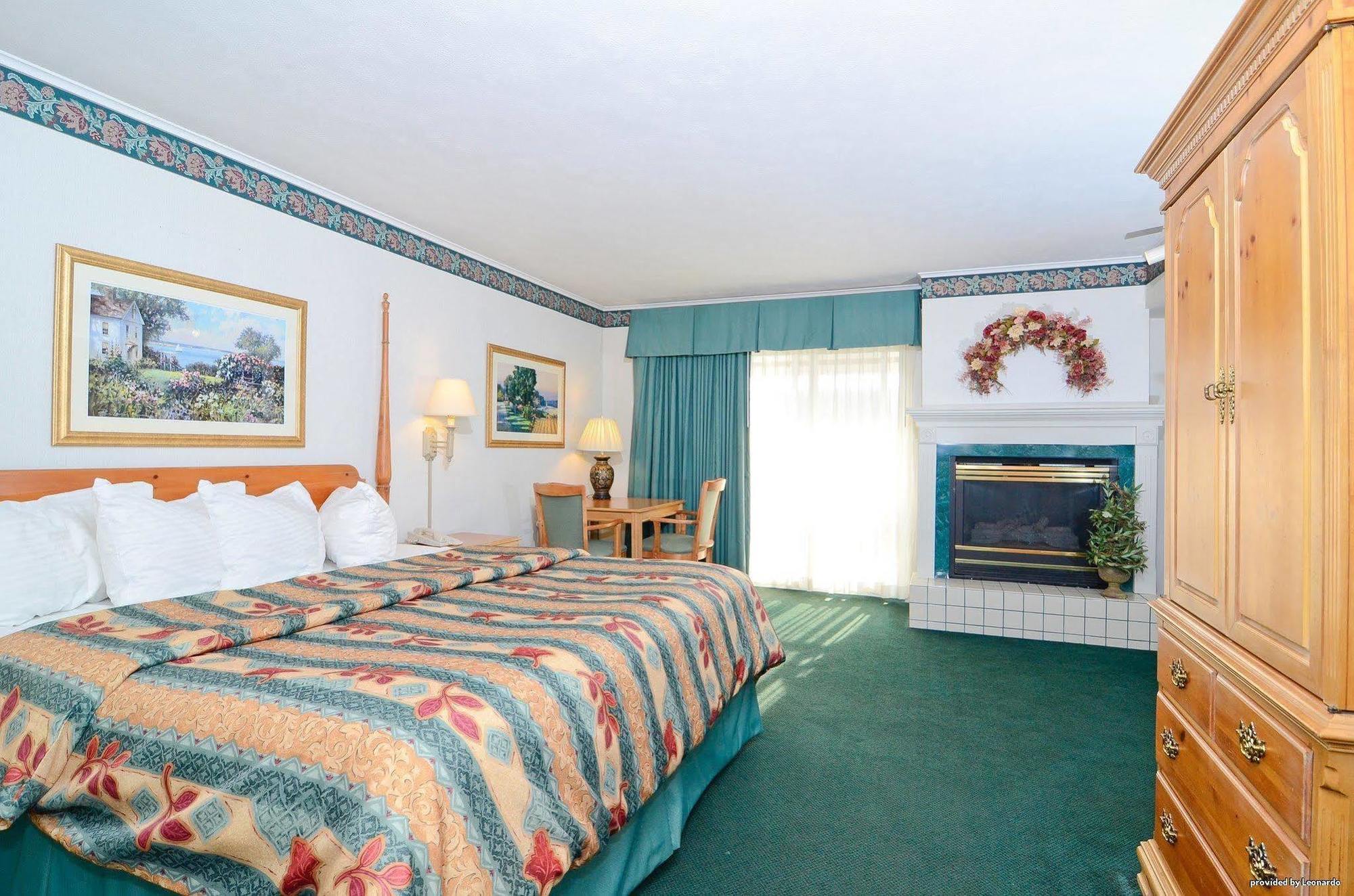 Inn Magnuson Grand Pioneer And 3*