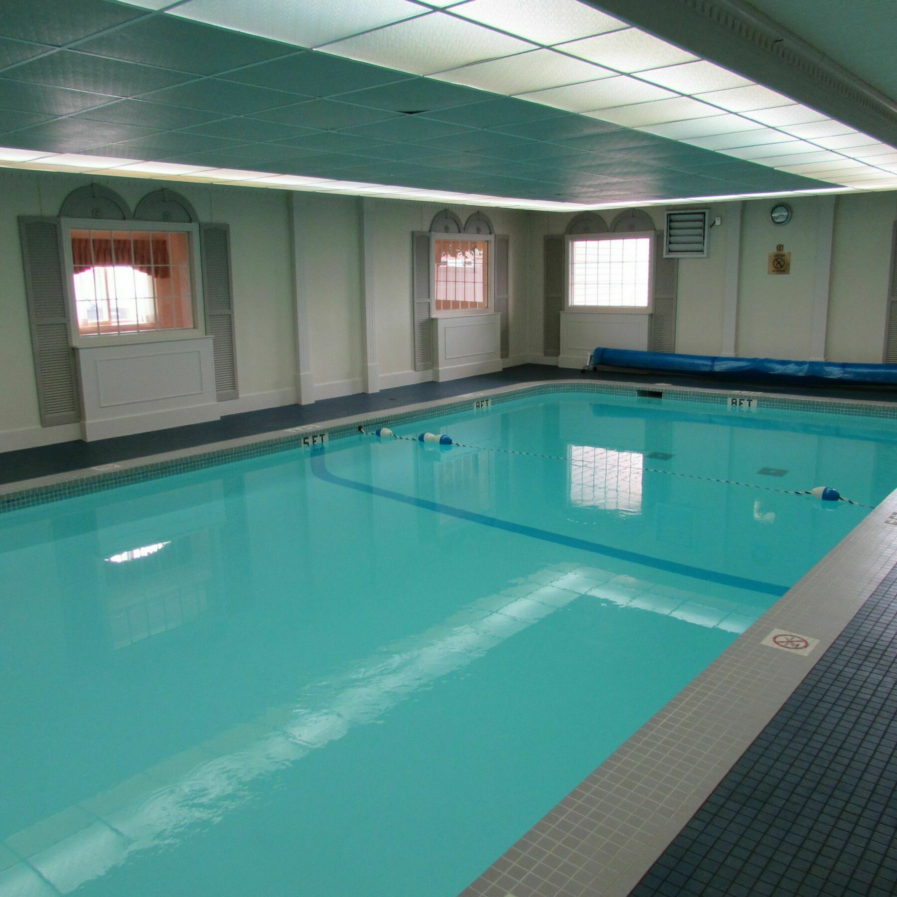 Inn Magnuson Grand Pioneer And